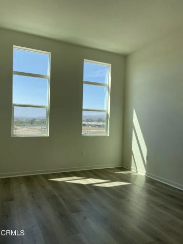 633 Winchester Drive, Oxnard, CA 93036