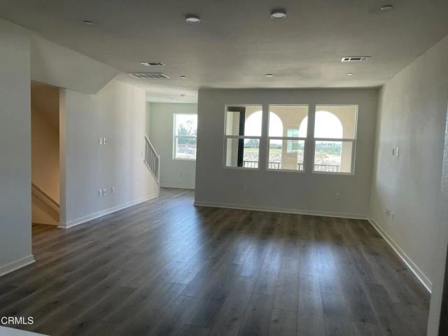 633 Winchester Drive, Oxnard, CA 93036