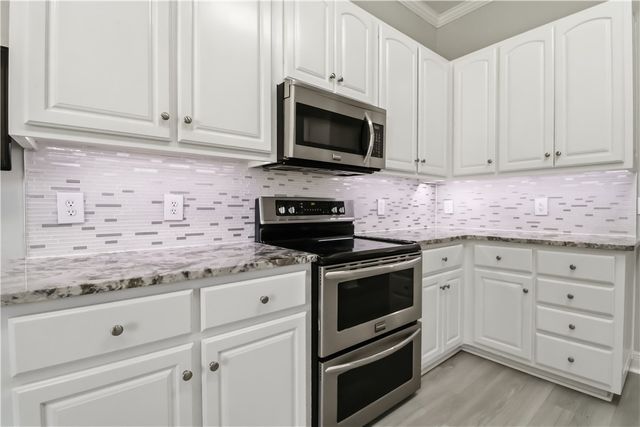 536 N Fox Meadows Lane, Fayetteville, AR 72704