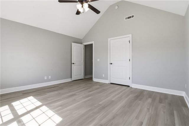 536 N Fox Meadows Lane, Fayetteville, AR 72704