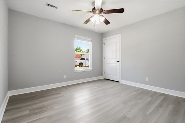 536 N Fox Meadows Lane, Fayetteville, AR 72704