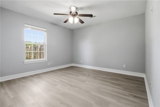 536 N Fox Meadows Lane, Fayetteville, AR 72704