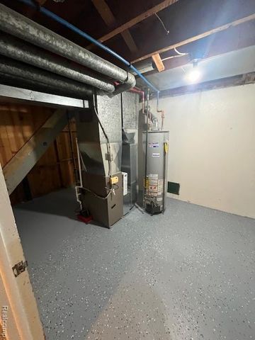 9918 Woodring Street, Livonia, MI 48150