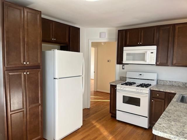 9918 Woodring Street, Livonia, MI 48150