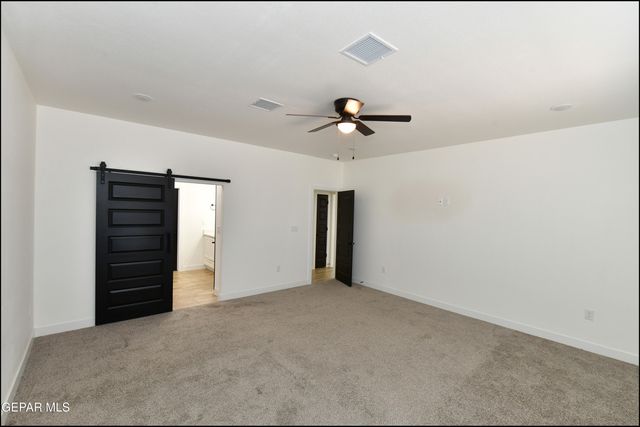 7913 MITZIE RAM Place, El Paso, TX 79904