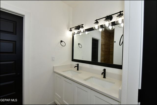 7913 MITZIE RAM Place, El Paso, TX 79904