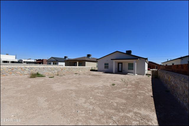 7913 MITZIE RAM Place, El Paso, TX 79904