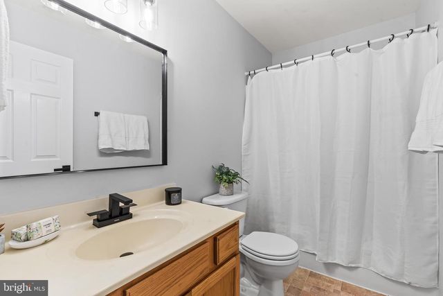 138 HARVARD RD, Hagerstown, MD 21742