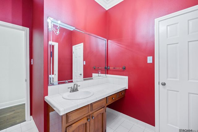 23316 Elberta Ln, Zachary, LA 70791