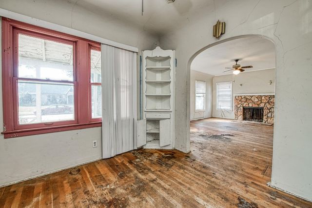 4603 E Nevada Avenue, Fresno, CA 93702