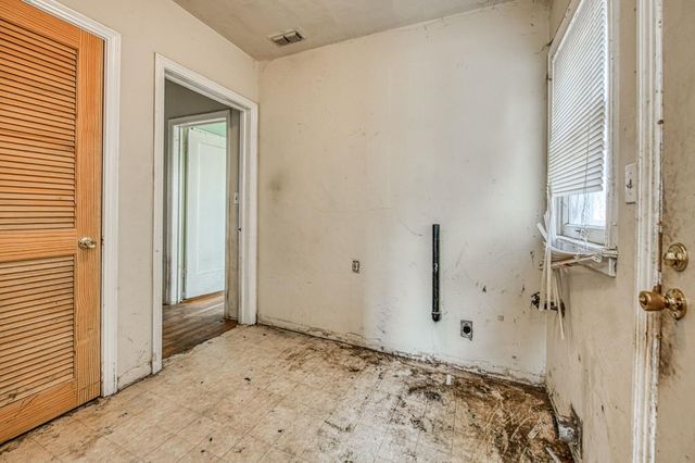 4603 E Nevada Avenue, Fresno, CA 93702