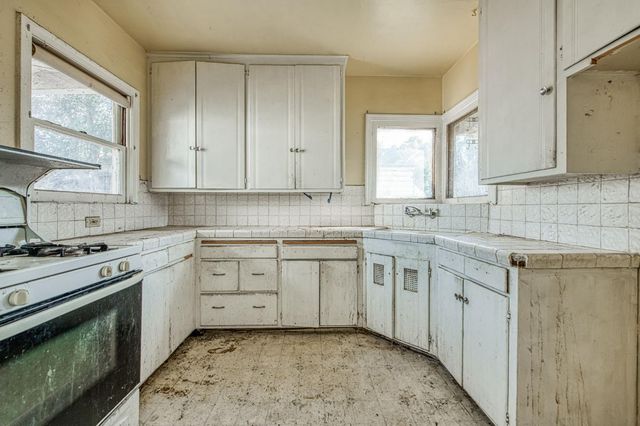 4603 E Nevada Avenue, Fresno, CA 93702