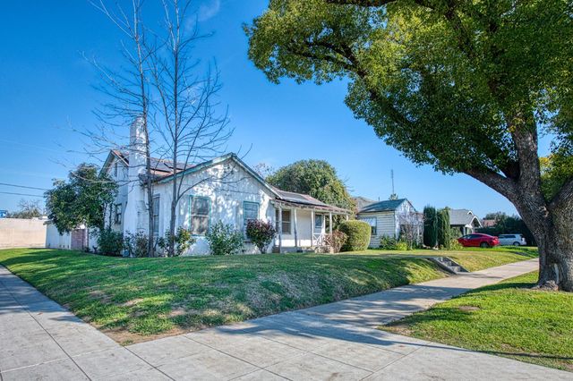 4603 E Nevada Avenue, Fresno, CA 93702