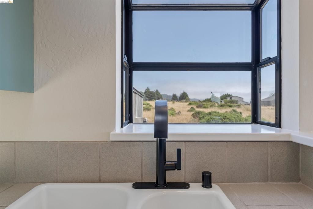 Image 14 of property listing at 186 Wild Moor Reach, The Sea Ranch, CA 95497