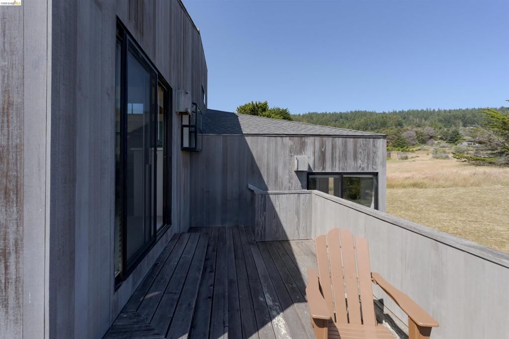 Image 20 of property listing at 186 Wild Moor Reach, The Sea Ranch, CA 95497