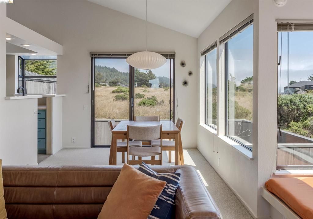 Image 9 of property listing at 186 Wild Moor Reach, The Sea Ranch, CA 95497