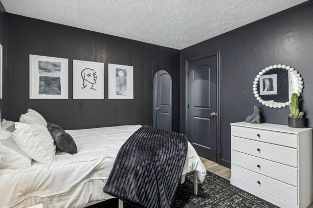 501B Meridian St, Nashville, TN 37207