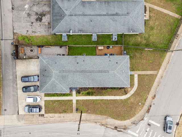 501B Meridian St, Nashville, TN 37207