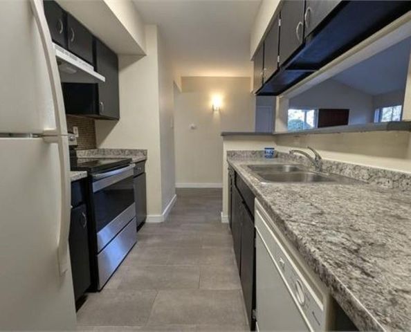 7200 W T C Jester Boulevard 203, Houston, TX 77088