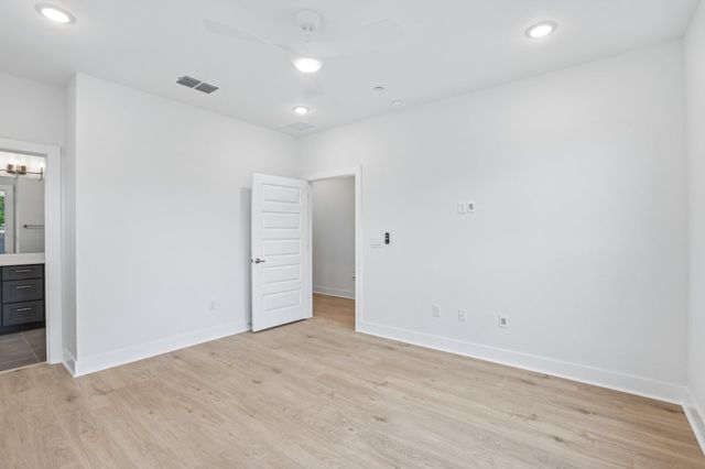 200 W 56th ST 1104, Austin, TX 78751
