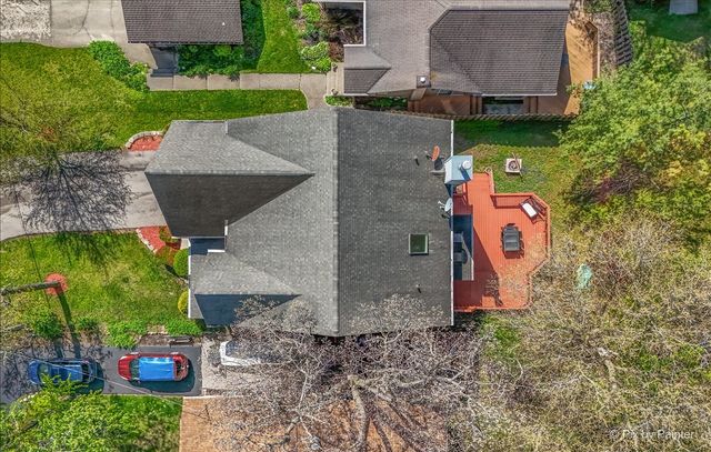 21428 W Crescent Drive, Mundelein, IL 60060