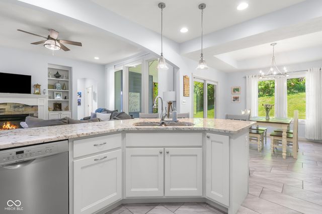 3764 Maple Ridge Drive, Columbus, IN 47201