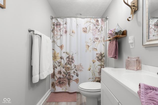 3764 Maple Ridge Drive, Columbus, IN 47201