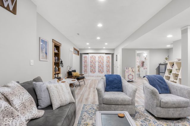 3764 Maple Ridge Drive, Columbus, IN 47201