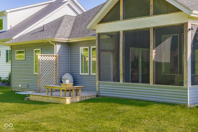 3764 Maple Ridge Drive, Columbus, IN 47201