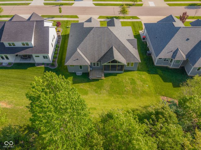 3764 Maple Ridge Drive, Columbus, IN 47201