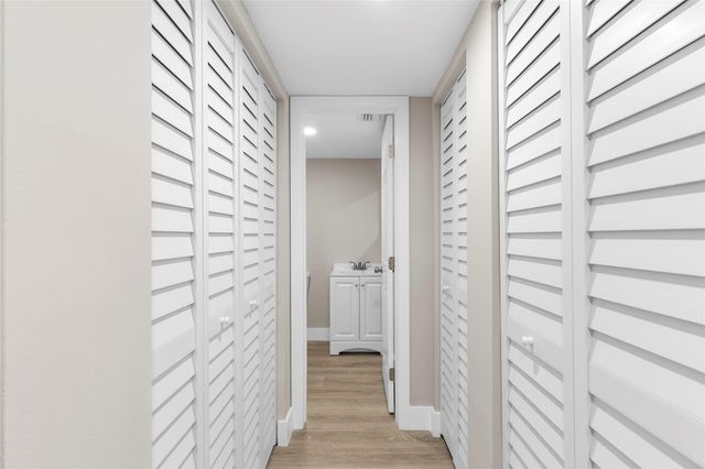 3341 NW 47th Terrace 210, Lauderdale Lakes, FL 33319