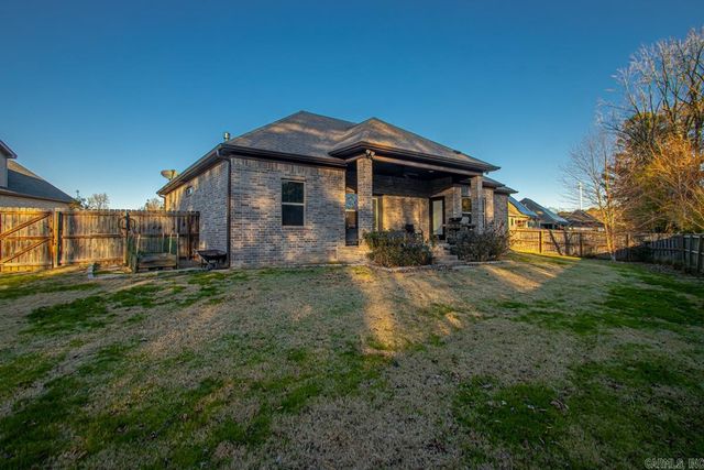 2713 Johnswood Village Drive, Bryant, AR 72022