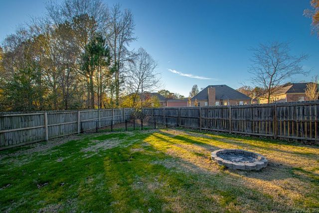 2713 Johnswood Village Drive, Bryant, AR 72022