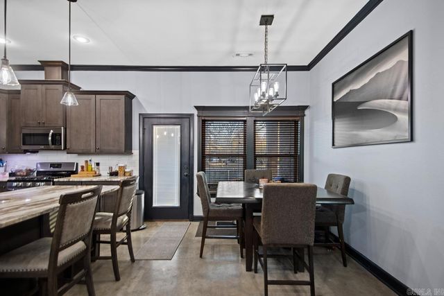 2713 Johnswood Village Drive, Bryant, AR 72022