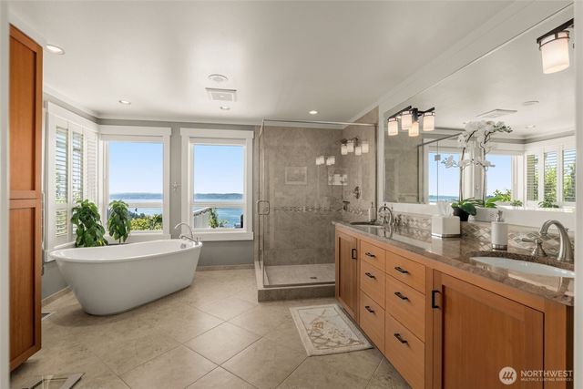 8447 42nd Avenue SW, Seattle, WA 98136