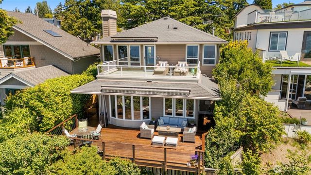 8447 42nd Avenue SW, Seattle, WA 98136