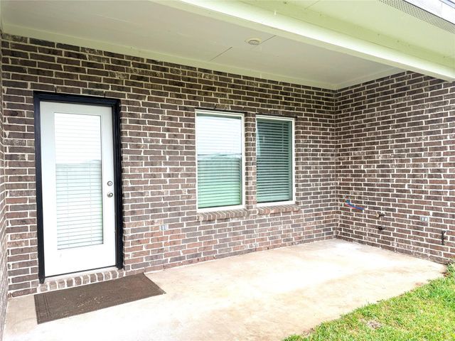 1107 Lakes Edge Lane, Missouri City, TX 77459