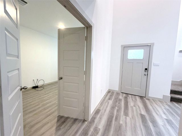 1107 Lakes Edge Lane, Missouri City, TX 77459