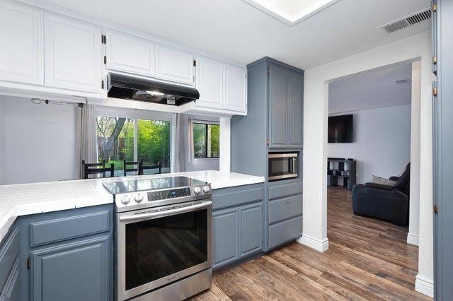 3955 Stonegate Ct, Loomis, CA 95650