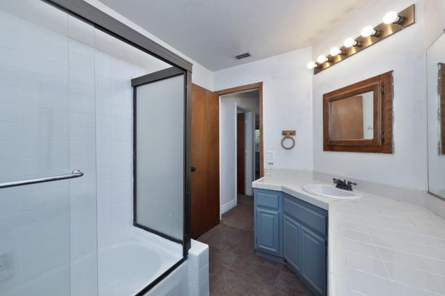 3955 Stonegate Ct, Loomis, CA 95650