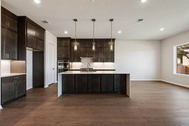 113 Bigtooth Maple LN, San Marcos, TX 78666