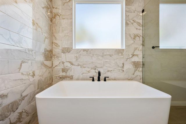 113 Bigtooth Maple LN, San Marcos, TX 78666