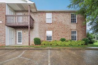 3301 Royster Ln Apt 301, Clarksville, TN 37042