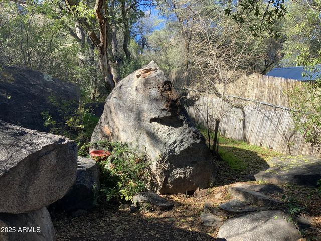 16775 W SHRINE Drive, Yarnell, AZ 85362