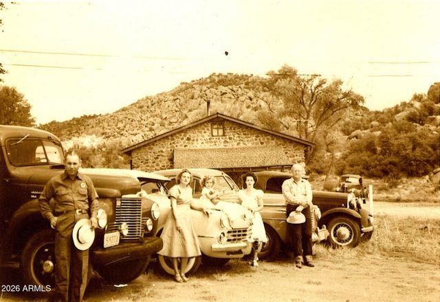 16775 W SHRINE Drive, Yarnell, AZ 85362