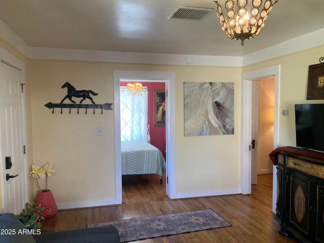 16775 W SHRINE Drive, Yarnell, AZ 85362