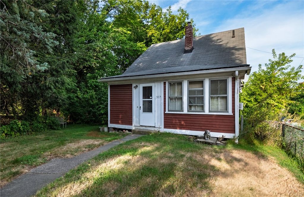 317 Morgan Avenue, Johnston, RI 02919