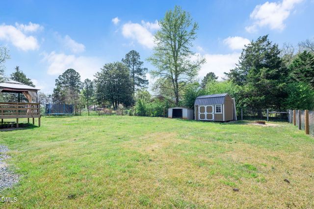 31 Georgie Drive, Broadway, NC 27505