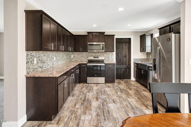 31 Georgie Drive, Broadway, NC 27505