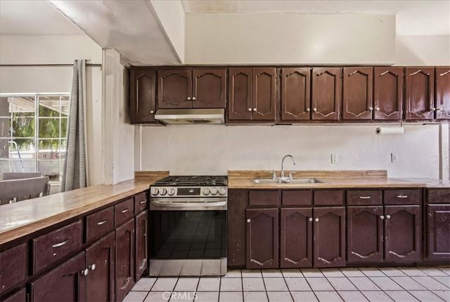 915 Stichman Avenue, La Puente, CA 91746